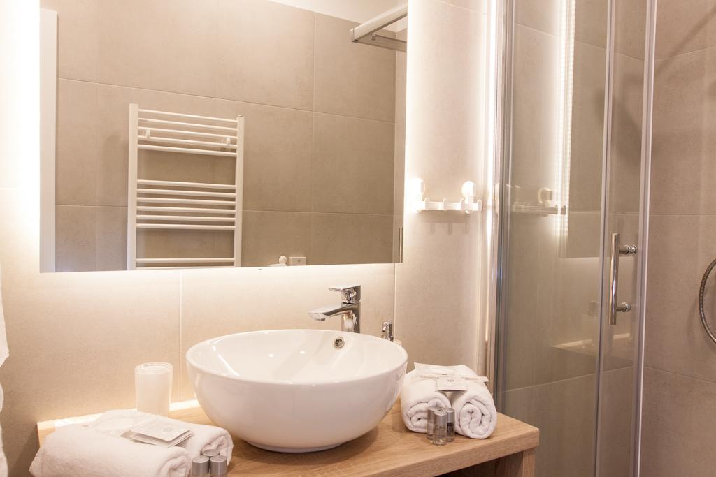Tesla Boutique Apartments & Rooms ザグレブ 部屋 写真