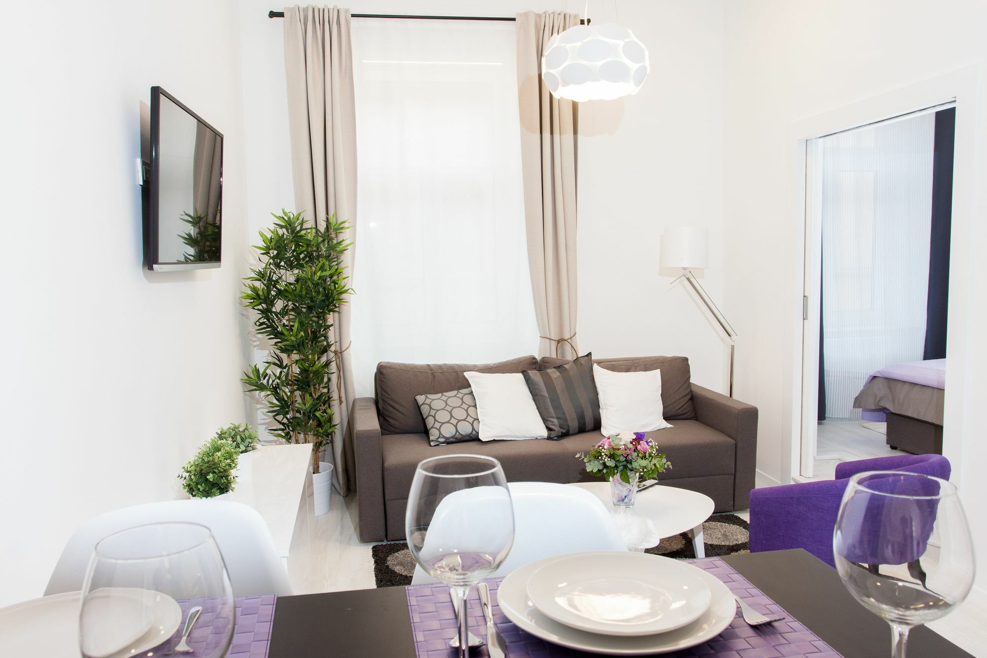 Tesla Boutique Apartments & Rooms ザグレブ エクステリア 写真
