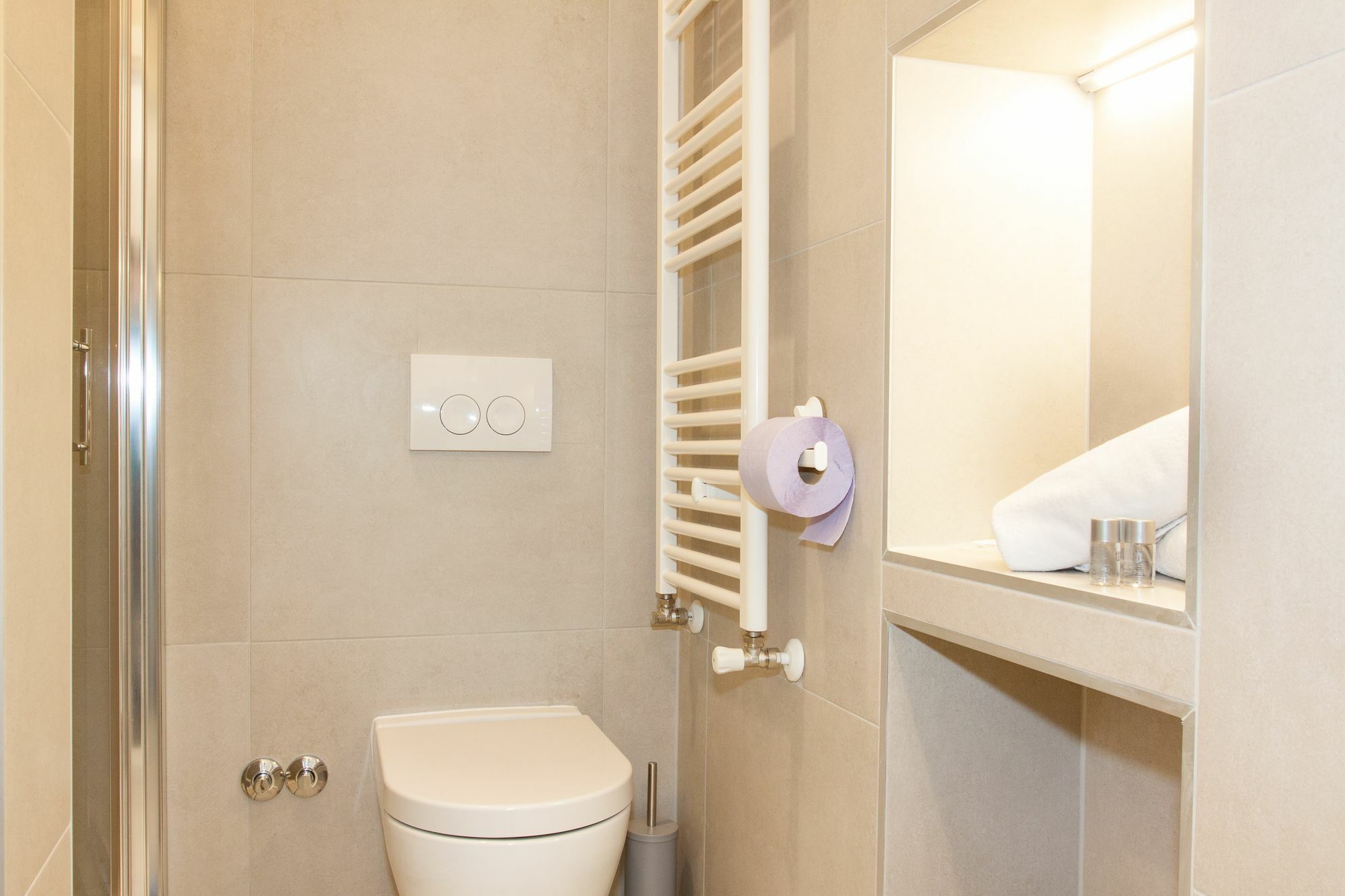 Tesla Boutique Apartments & Rooms ザグレブ エクステリア 写真